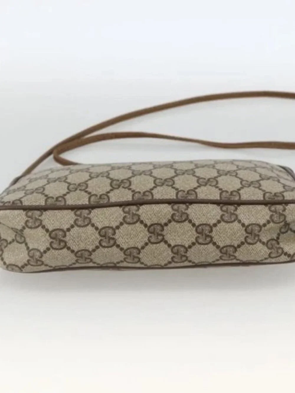 GUCCI GG Supreme Shoulder Bag PVC Beige Gold 116 02 068 Auth ka3454